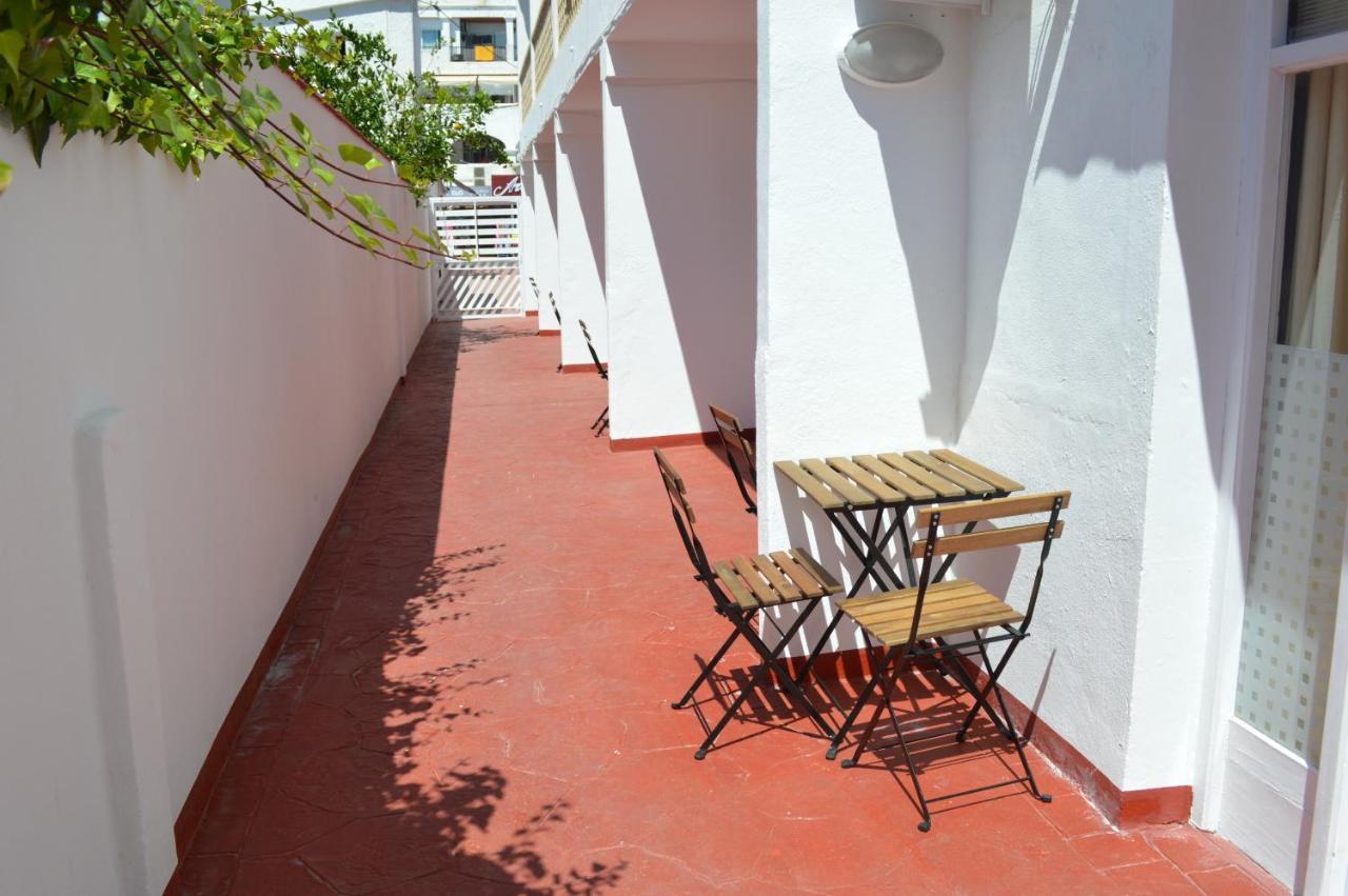 Jacaranda Apartments & Studios Es Cana Kültér fotó