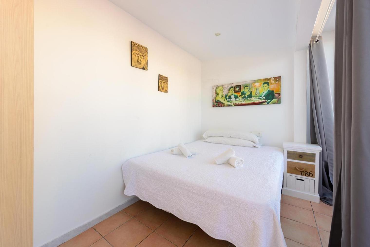 Jacaranda Apartments & Studios Es Cana Szoba fotó