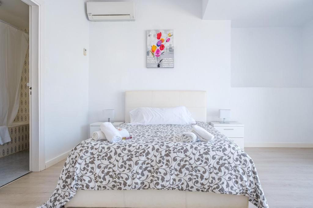 Jacaranda Apartments & Studios Es Cana Kültér fotó